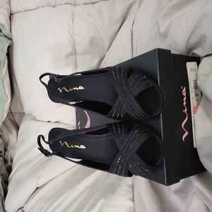 Nina  Black Luster Satin Sole Leather Heel Sandle Size 8M